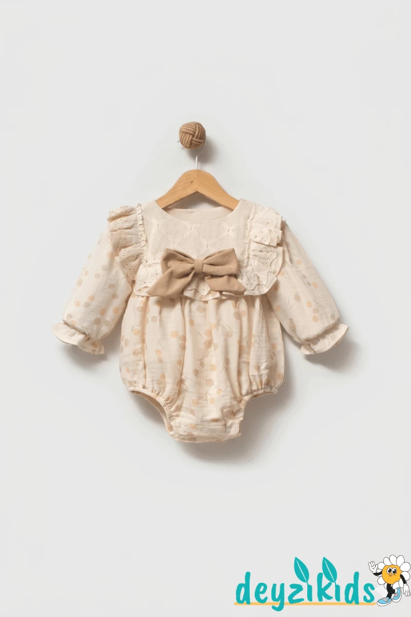 Fiyonklu Yaka Dantelli Detaylı Alttan Çıtçıtlı Astarlı Gale BABY romper Elbise 3-6/6-9/9-12/12-18 Aylık 94